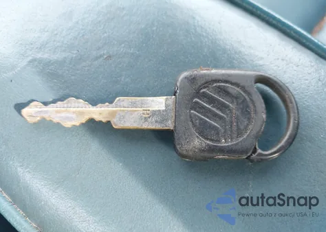 1994 Mercury Grand Marquis Ls z USA, uszkodzony, nr VIN 2MELM75W5RX655646